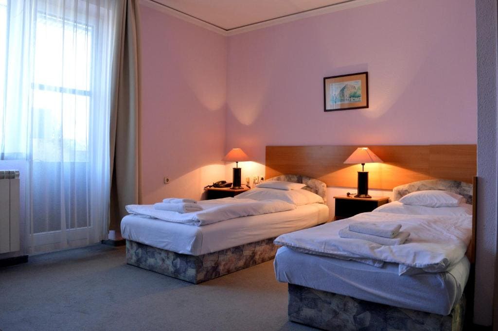 Apolló Motel és Étterem Kecskemét - Hotel - Szállás - Szálláshely - Olcsó szállás